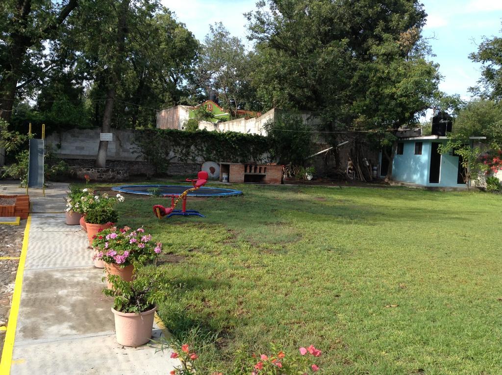 Hotel Tecozautla Exterior photo